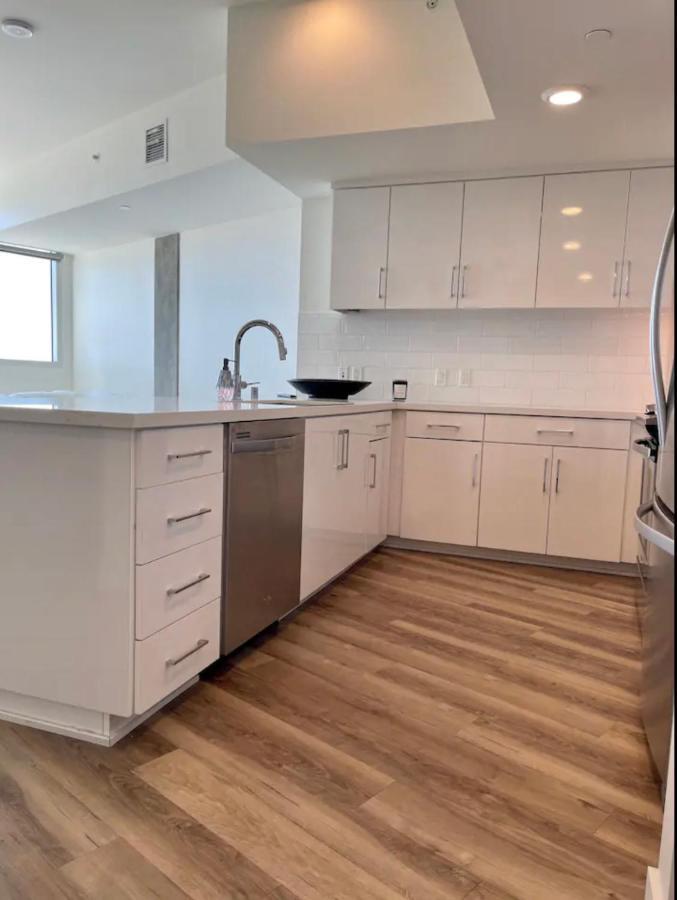 Luxury Designer Suite With Rooftop Pool, Gym San Diego Luaran gambar