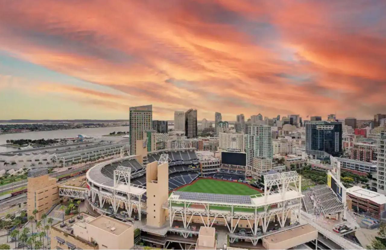 Luxury Designer Suite With Rooftop Pool, Gym San Diego Luaran gambar